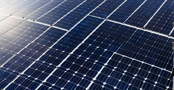 Panneau solaire photovoltaïque : guide pour bien choisir